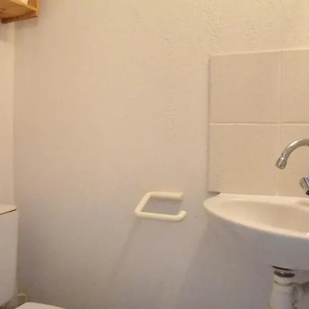 4p, Piscine, Parking Prive, Bord De - - Fr-1-229-866 Apartment Gruissan