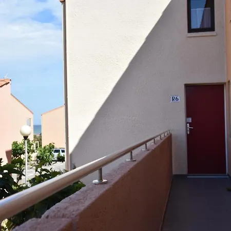 Apartment 4p, Piscine, Parking Prive, Bord De - - Fr-1-229-866 Gruissan